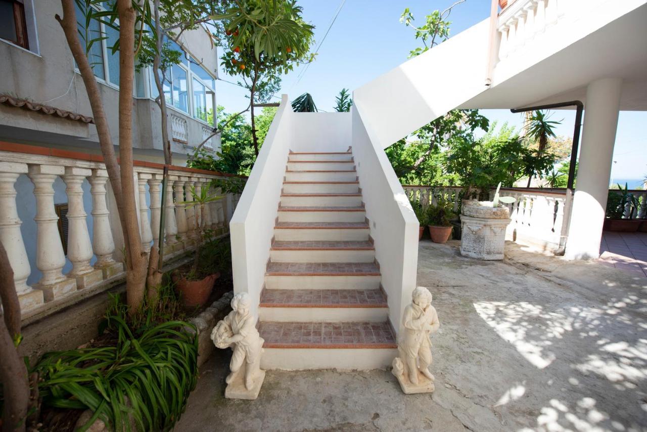 B&B Esterita Parghelia Extérieur photo