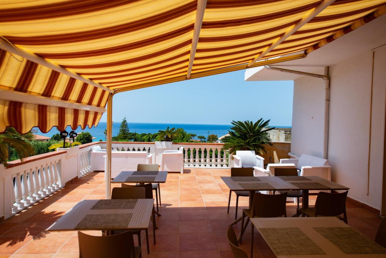 B&B Esterita Parghelia Extérieur photo